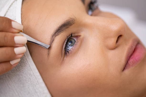 Lash Tint service background